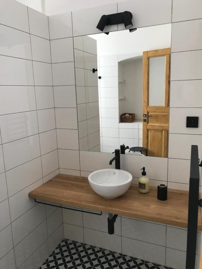 Stara Skola Hedec Aparthotel Kraliky Ngoại thất bức ảnh